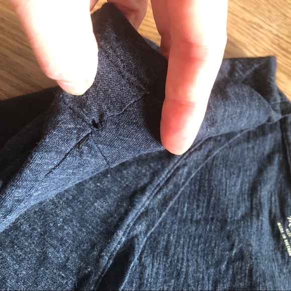 Madewell navy T-Shirt size S - Picture 3 of 3